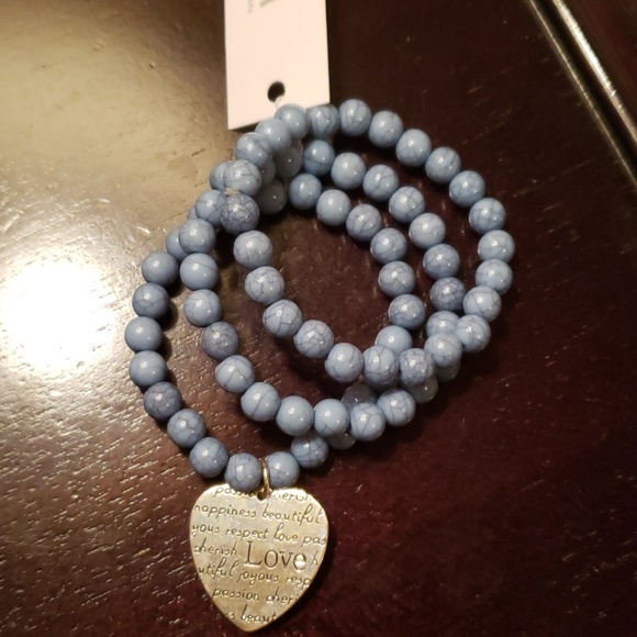 Tess Morgan beaded bracelet w/heart charm - Picture 1 of 5